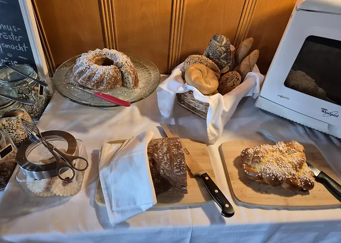 Gaestehaus Daurer بيت ضيافة Reinsberg