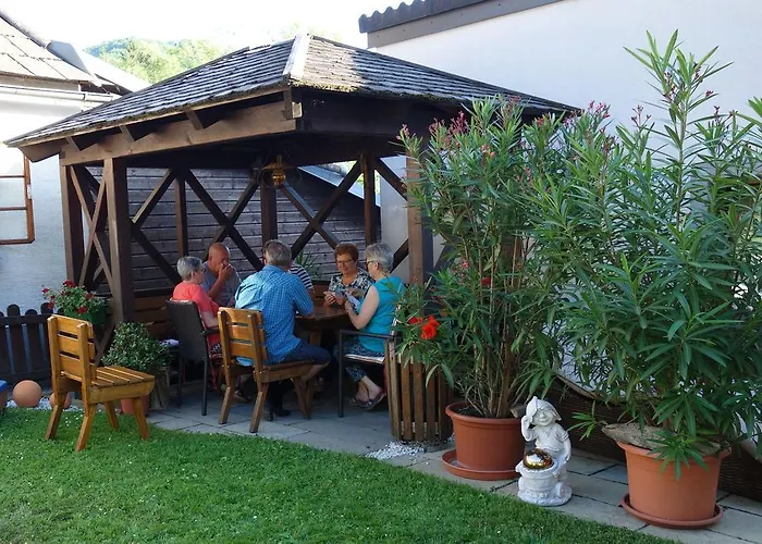 بيت ضيافة Gaestehaus Daurer 3*